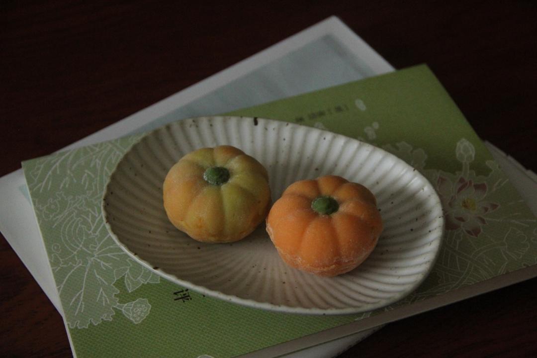 “柿柿如意”桃山皮奶黄流心月饼