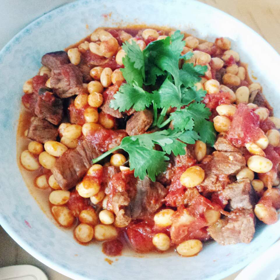 番茄黄豆炖牛腩