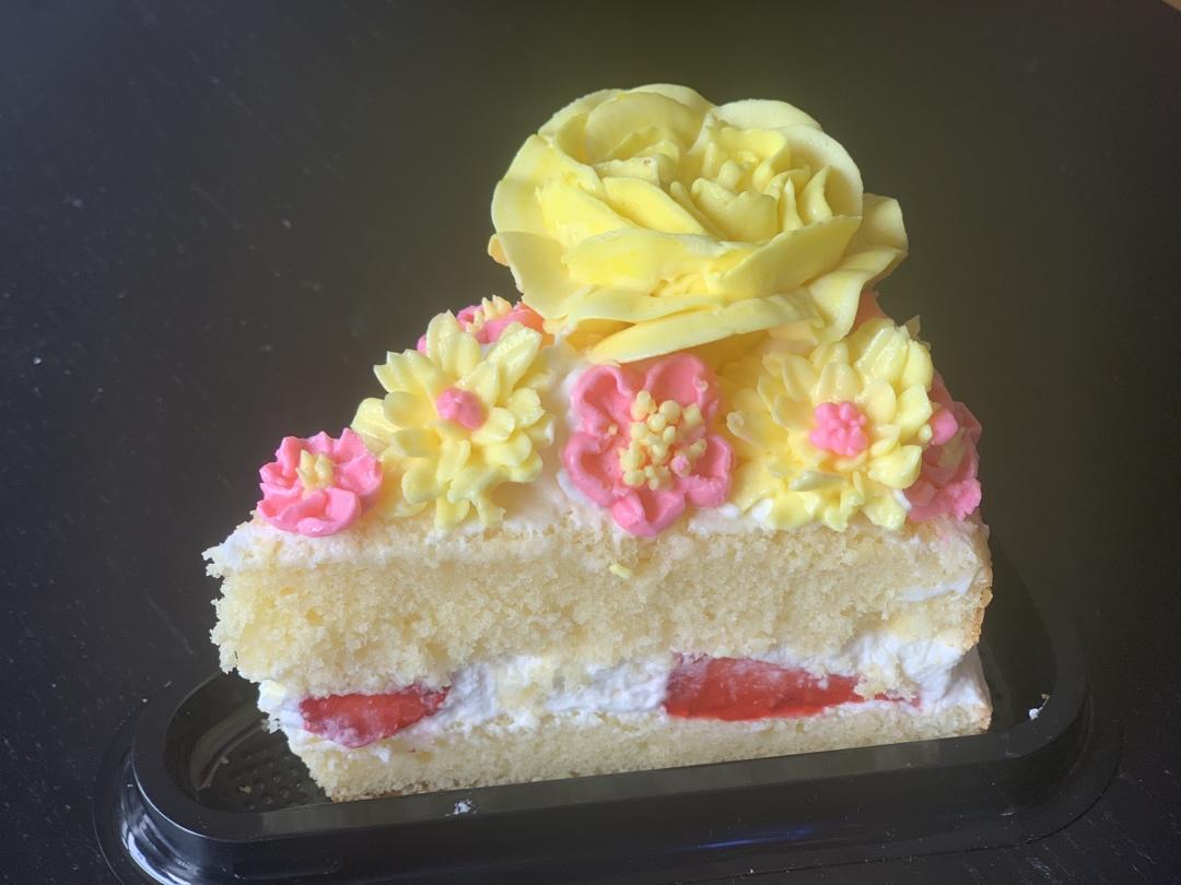 适合手绘的淡奶黄油霜