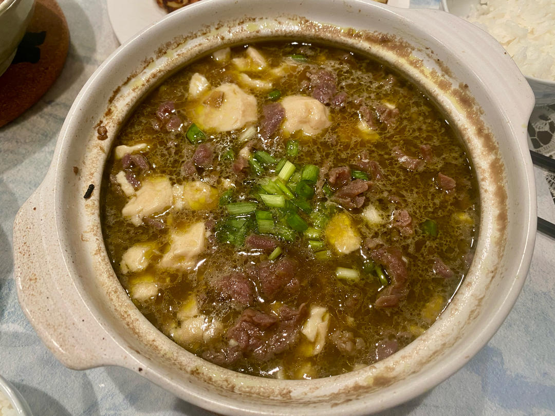 烧椒豆花牛肉（川娃子）的做法