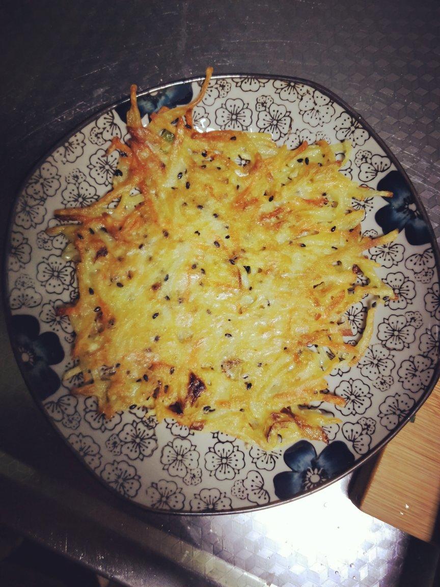 吃到嗨的土豆丝饼