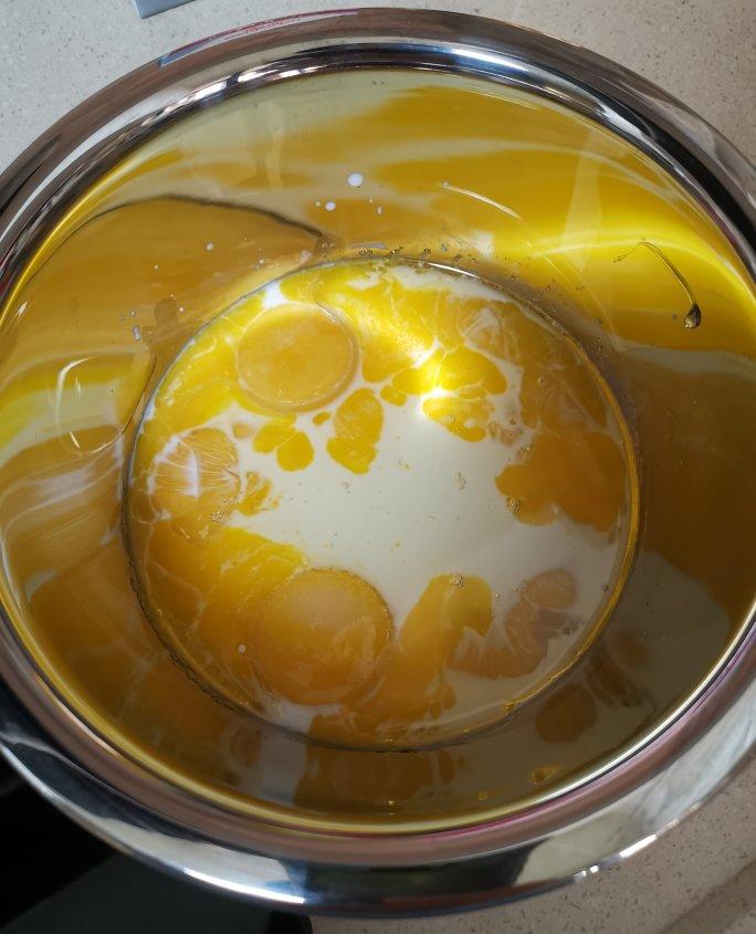 纸杯蛋糕 8寸戚风蛋糕的量