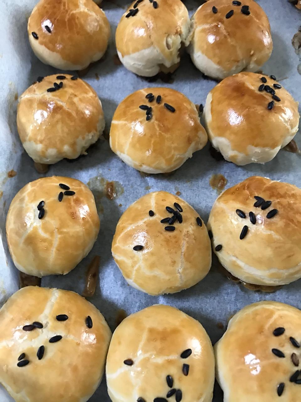 泳式鲜肉榨菜月饼