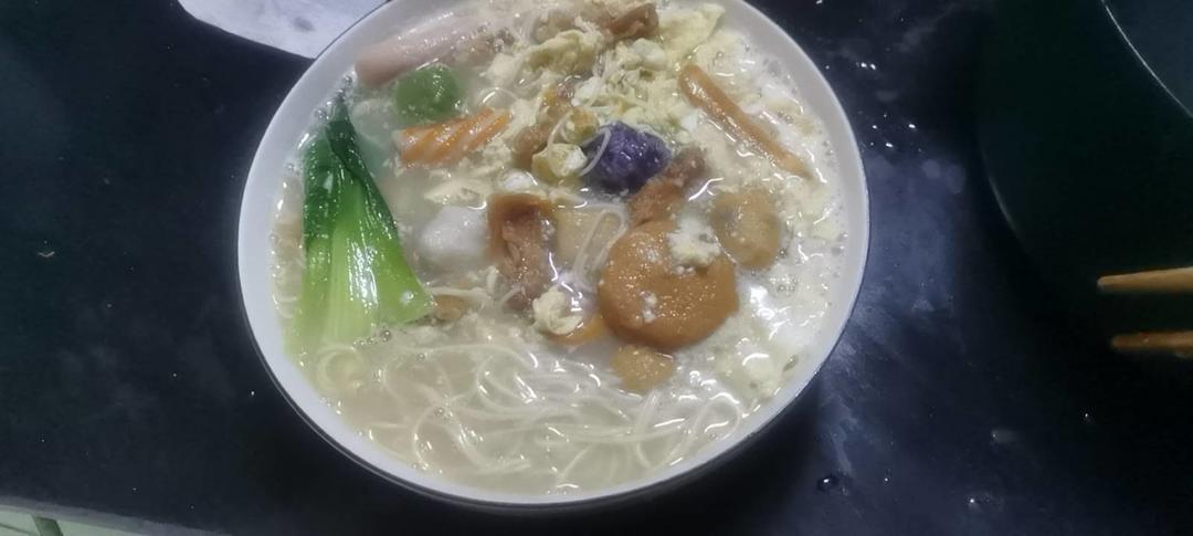超快手-鸡蛋炖出的高汤面