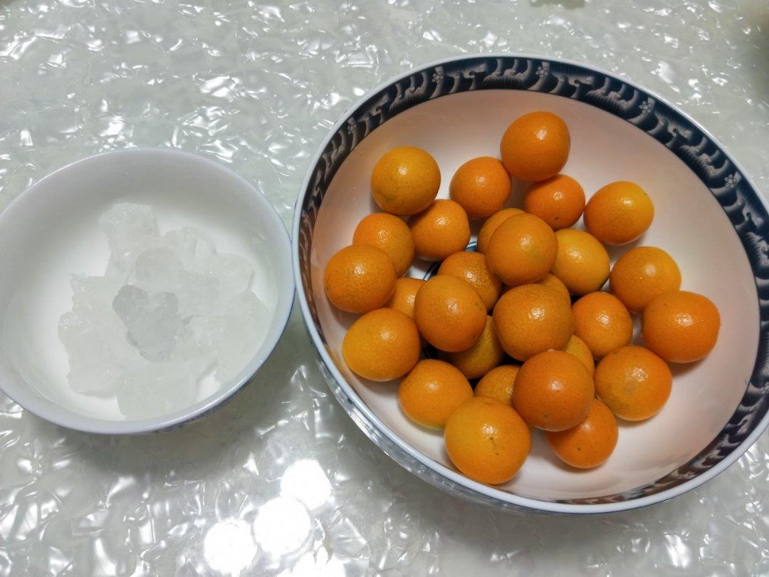 金桔酱润肺止咳化痰疗效好。金桔酱。
