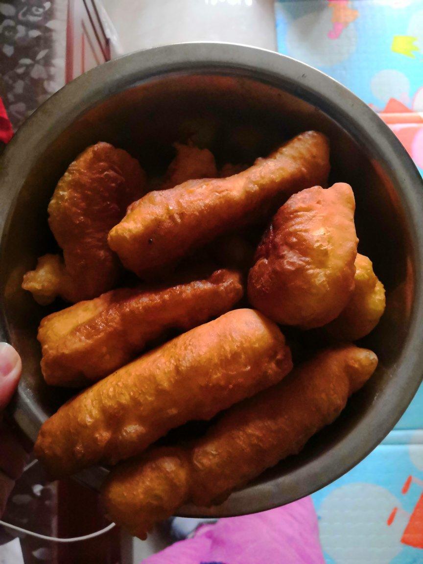 炸油饼这么做 蓬松柔软不浸油 附细节视频详解