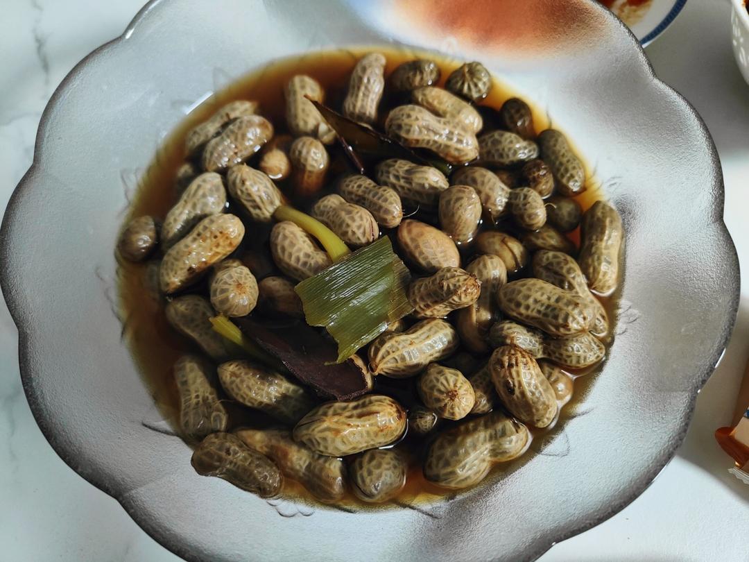 鲜香入味的五香煮花生