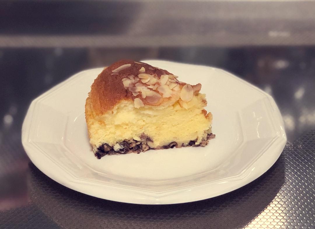 入口即化的酸奶蛋糕，又嫩又软都不用嚼，新手一看就会