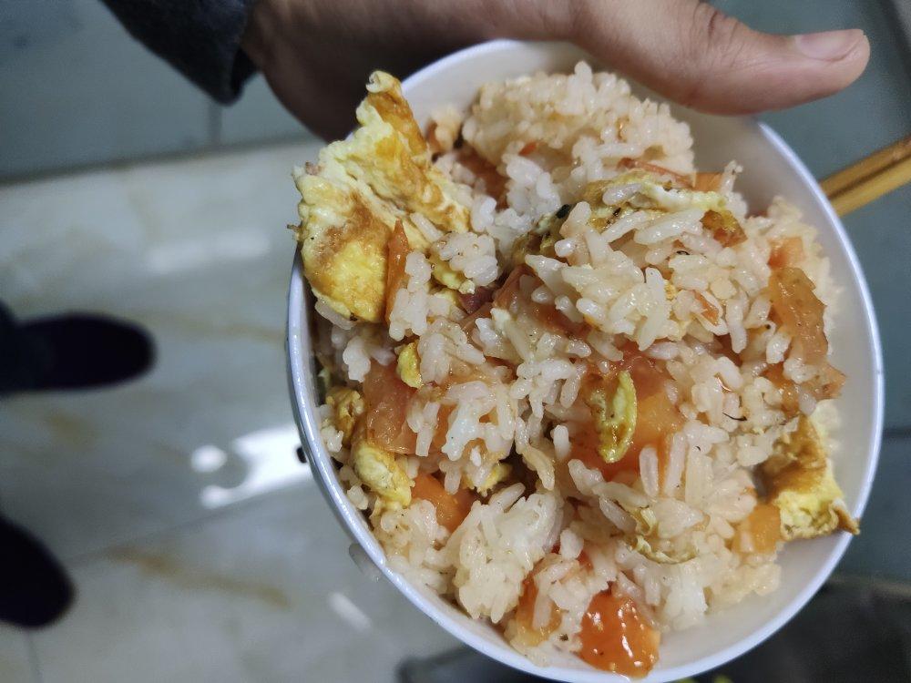 番茄鸡蛋炒饭