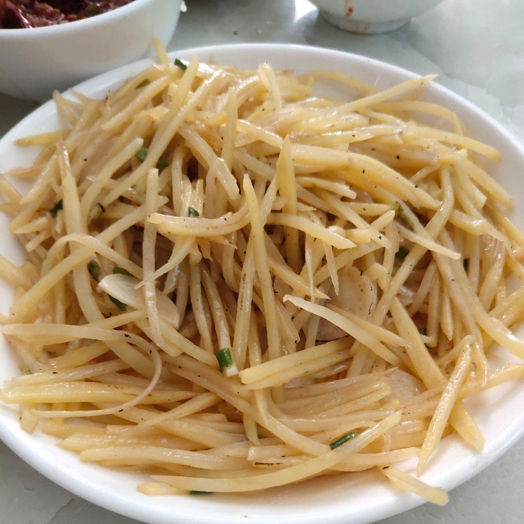 在家也能做出馆子味儿的醋溜/炝炒/酸辣土豆丝（就是那道看似简单，实则步步玄机的土豆丝）