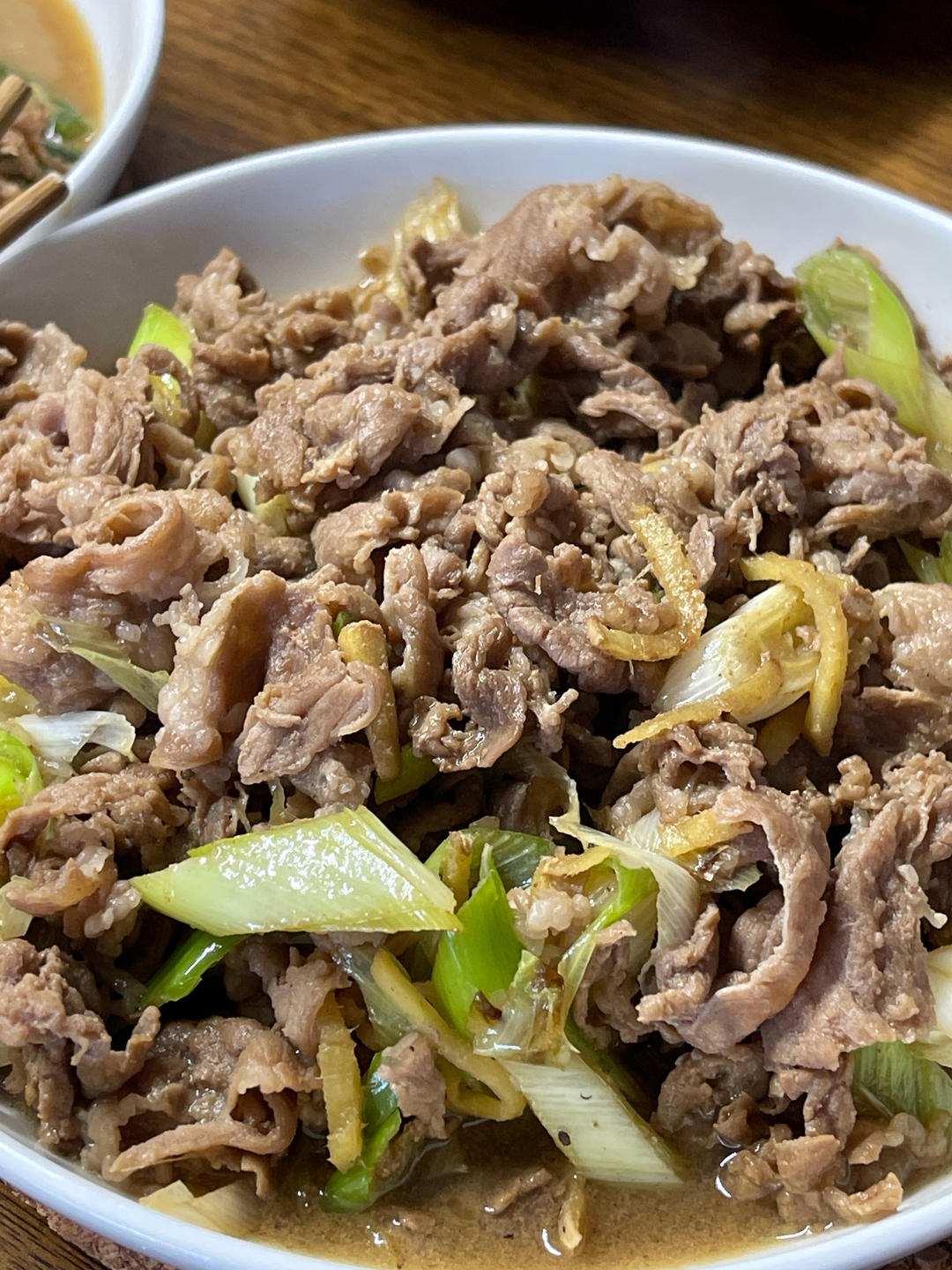 炒了20多年的葱爆羊肉