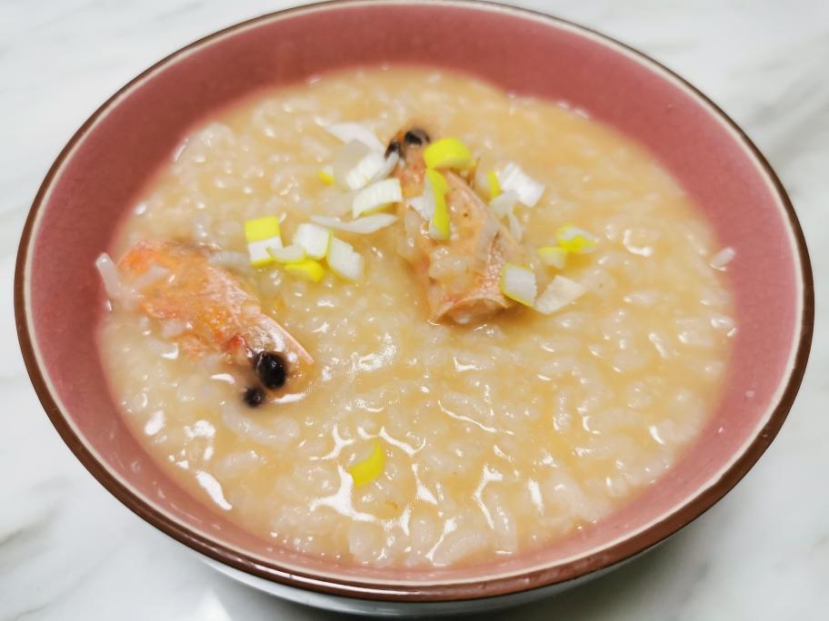 香喷喷的虾头粥的做法