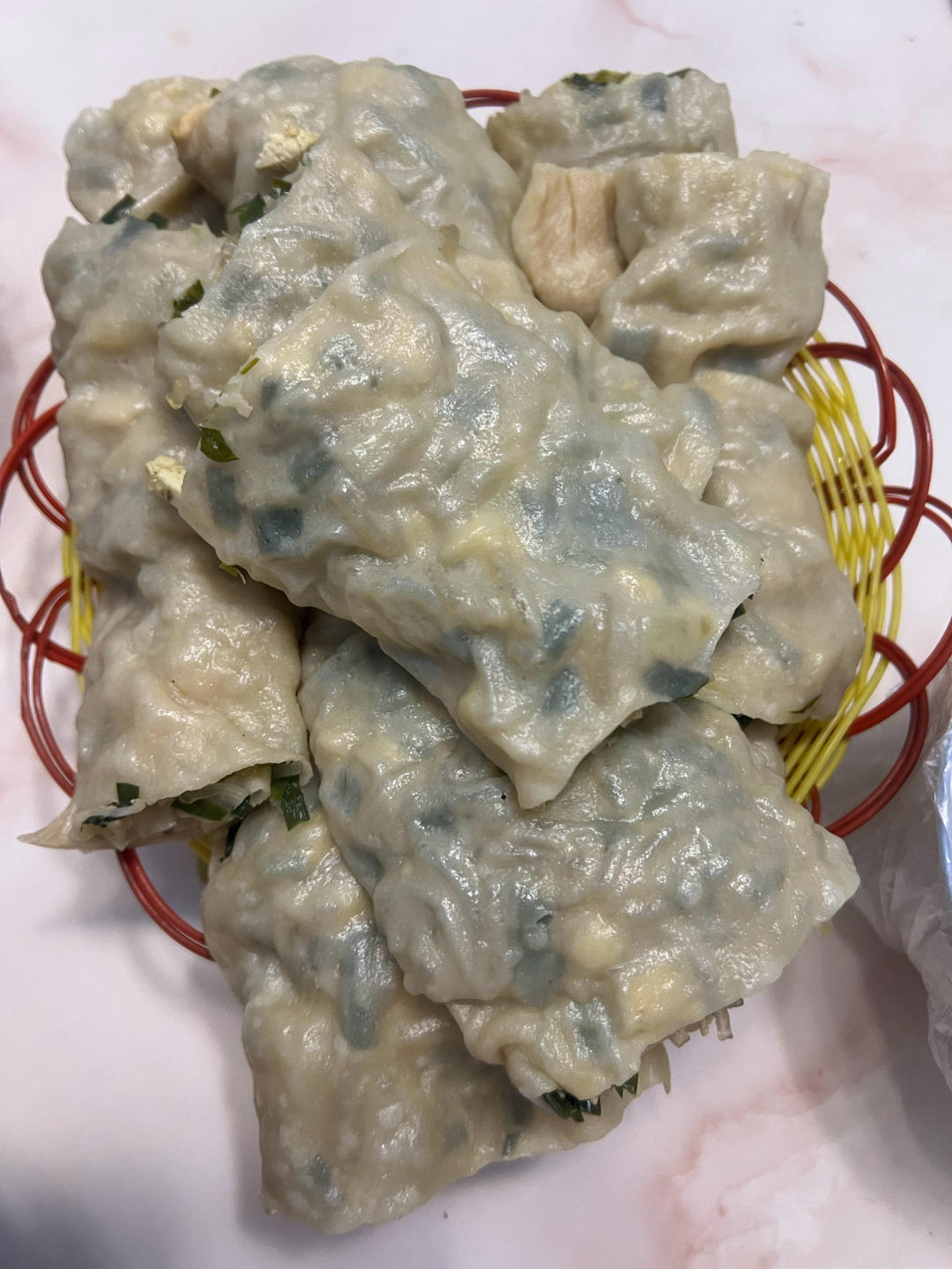 菜馍(菜龙、蒸菜卷、皮白、馅绿)