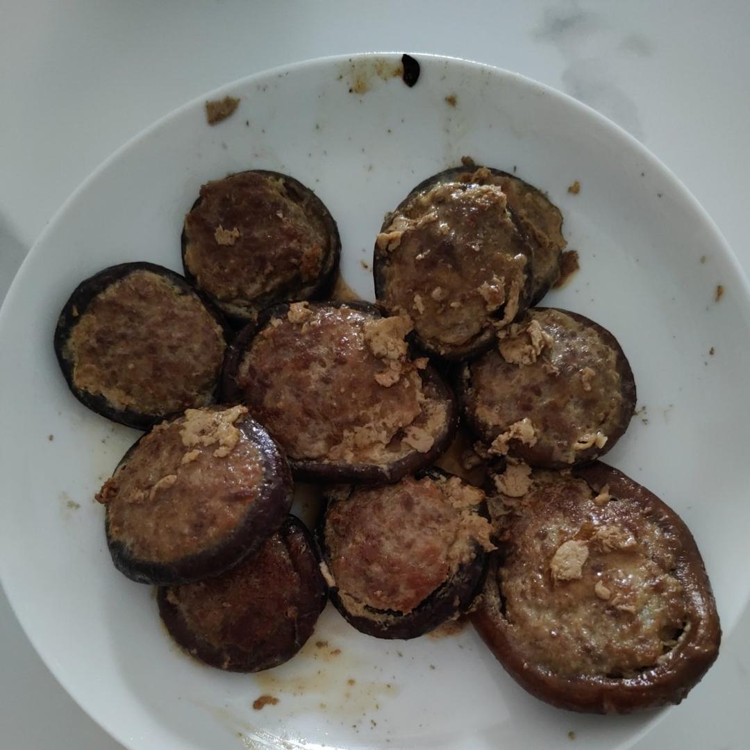 美味的肉酿香菇～～孩子爱吃的下饭菜