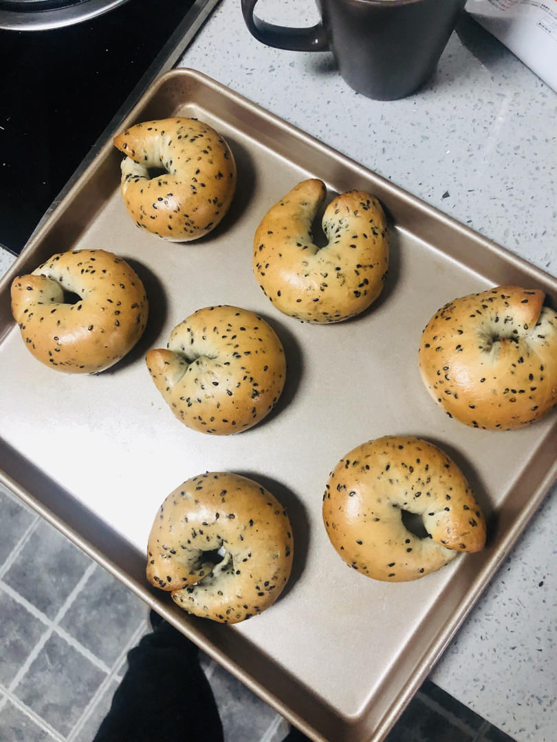 原味贝果🥯/黑芝麻贝果🥯