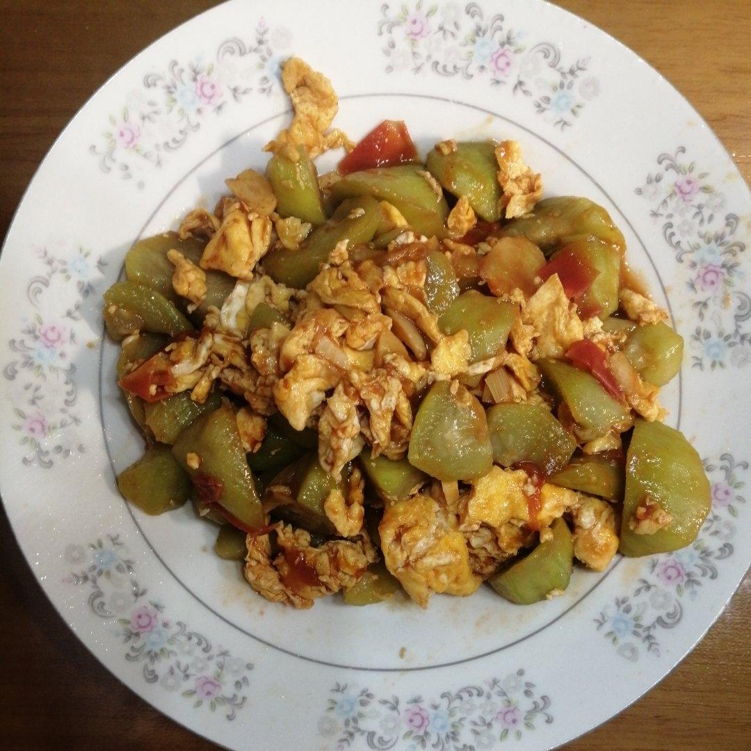 番茄丝瓜炒鸡蛋拌饭也太香了吧