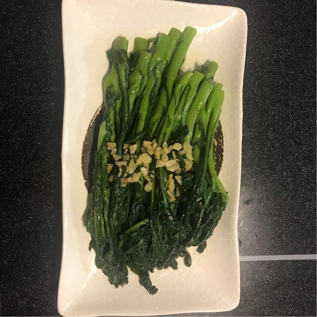 清炒茼蒿
