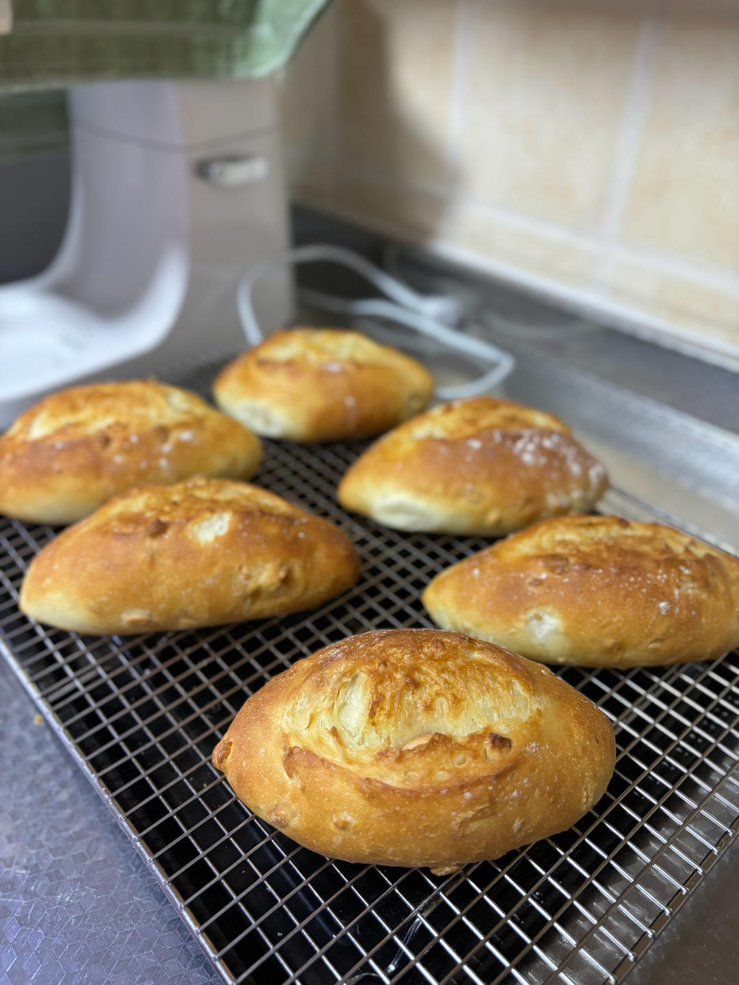 经典奶盐风味，鲜奶核桃盐面包