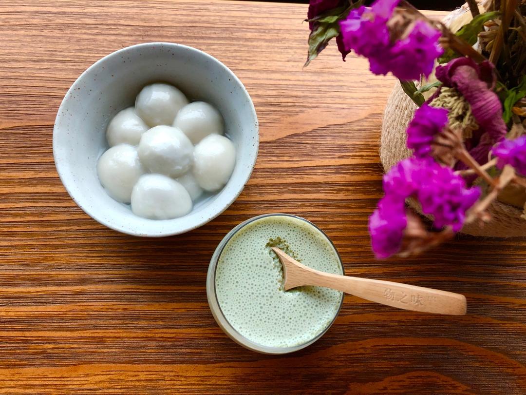 黑芝麻汤圆