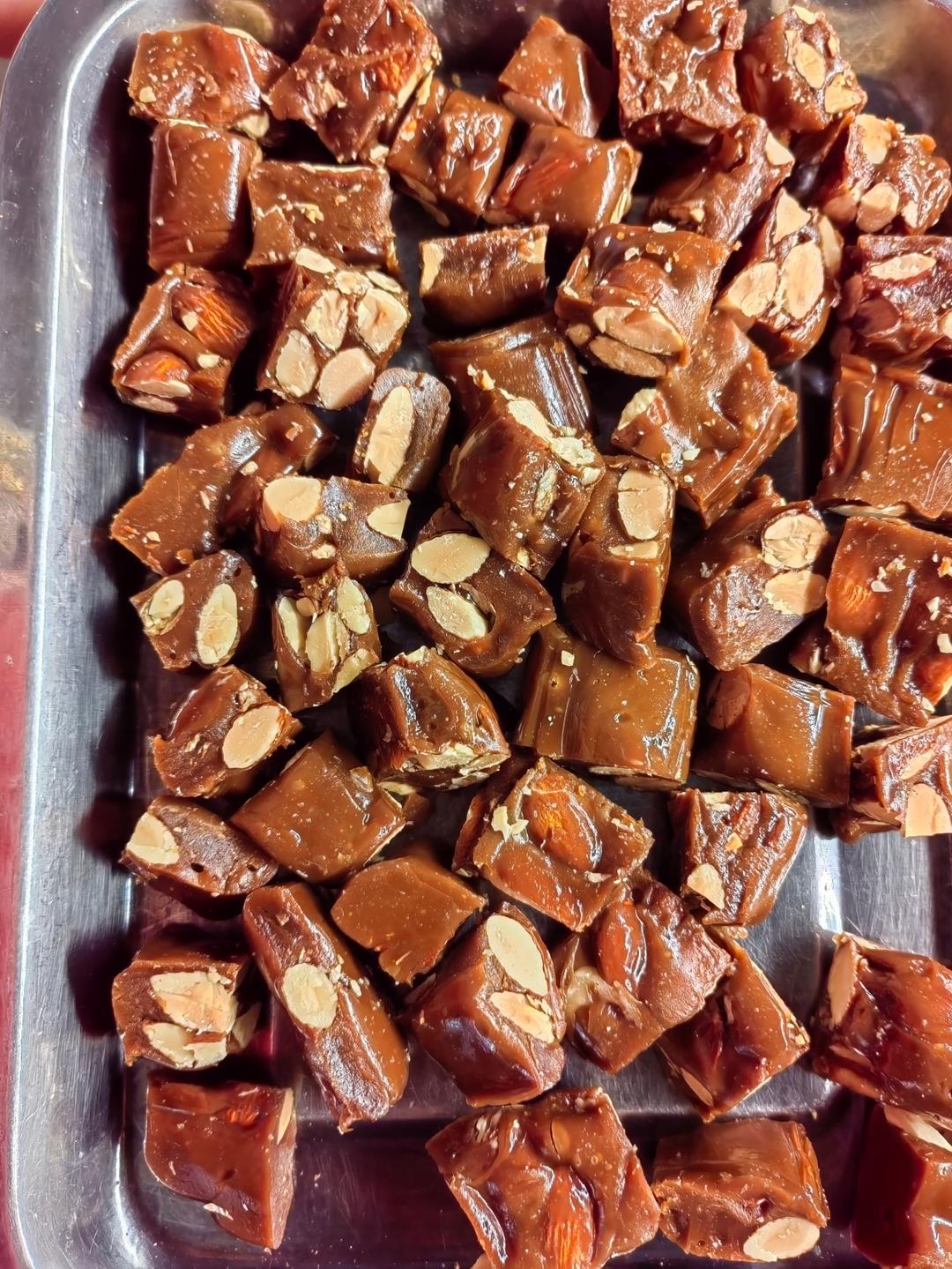 海盐杏仁太妃糖