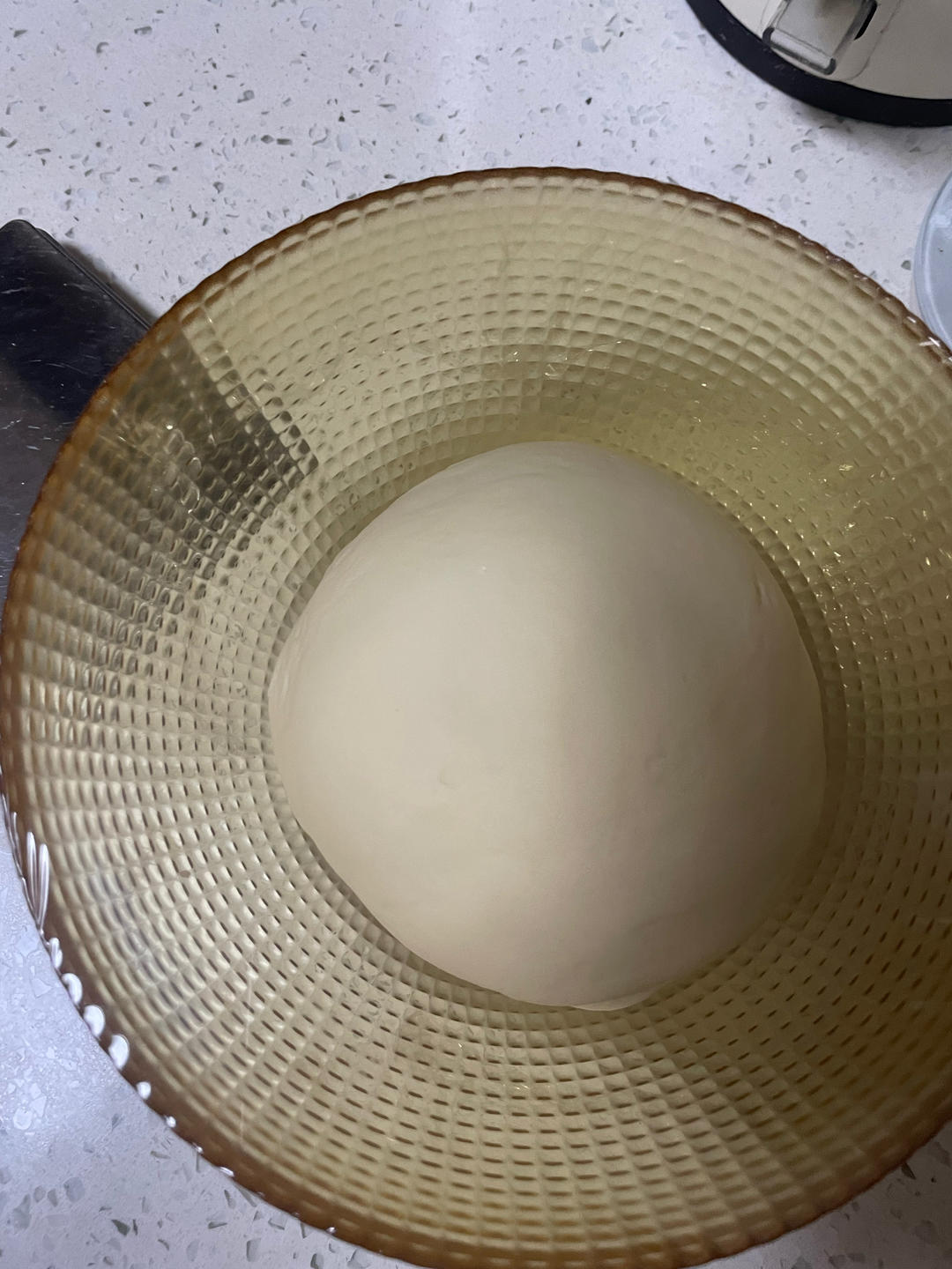 饺子皮（薄而筋道不用一个个擀）