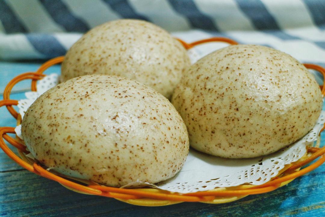 黑全麦馒头（一次发酵）的做法
