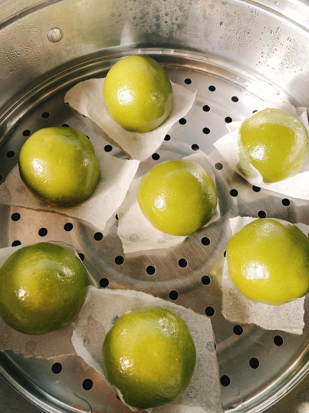 莲蓉青团（软糯不塌陷）的做法