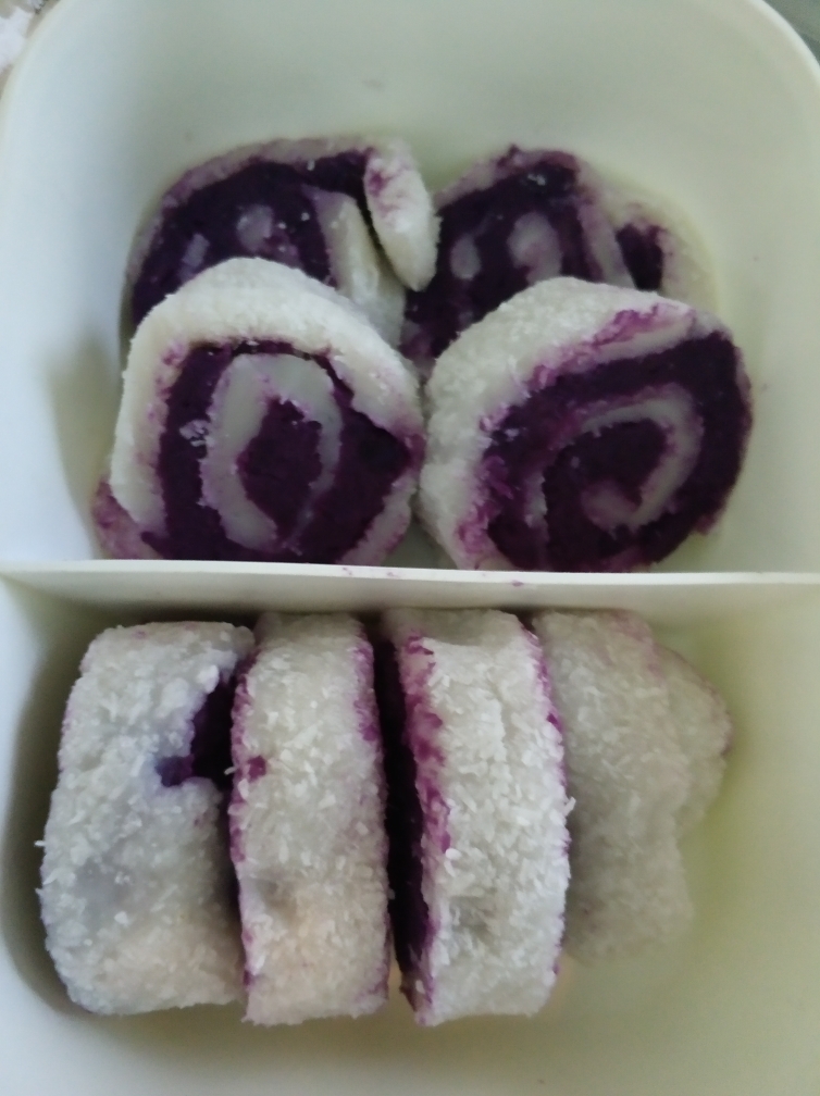 香甜软糯的椰蓉紫薯糯米卷