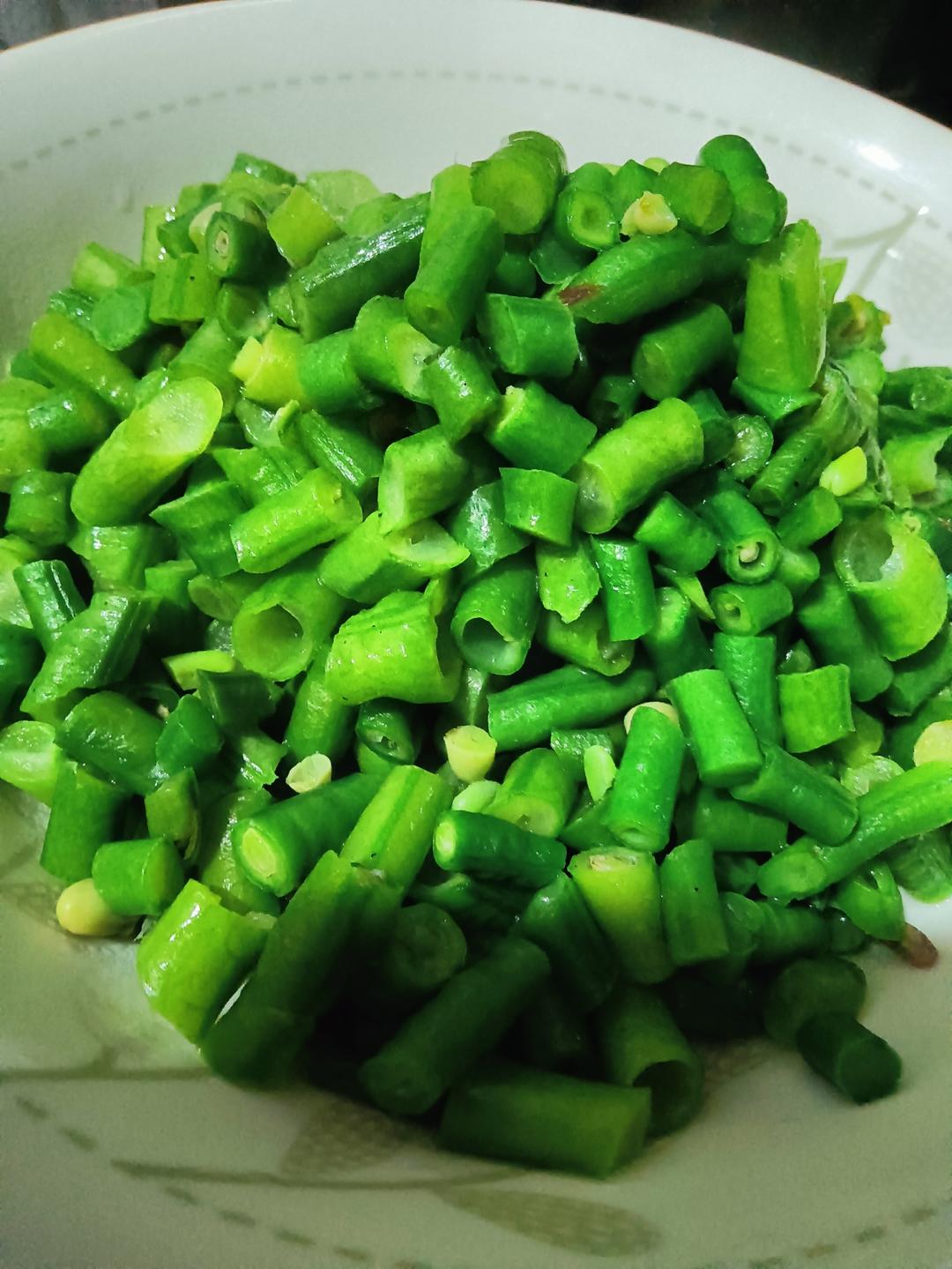 豆角炒肉末