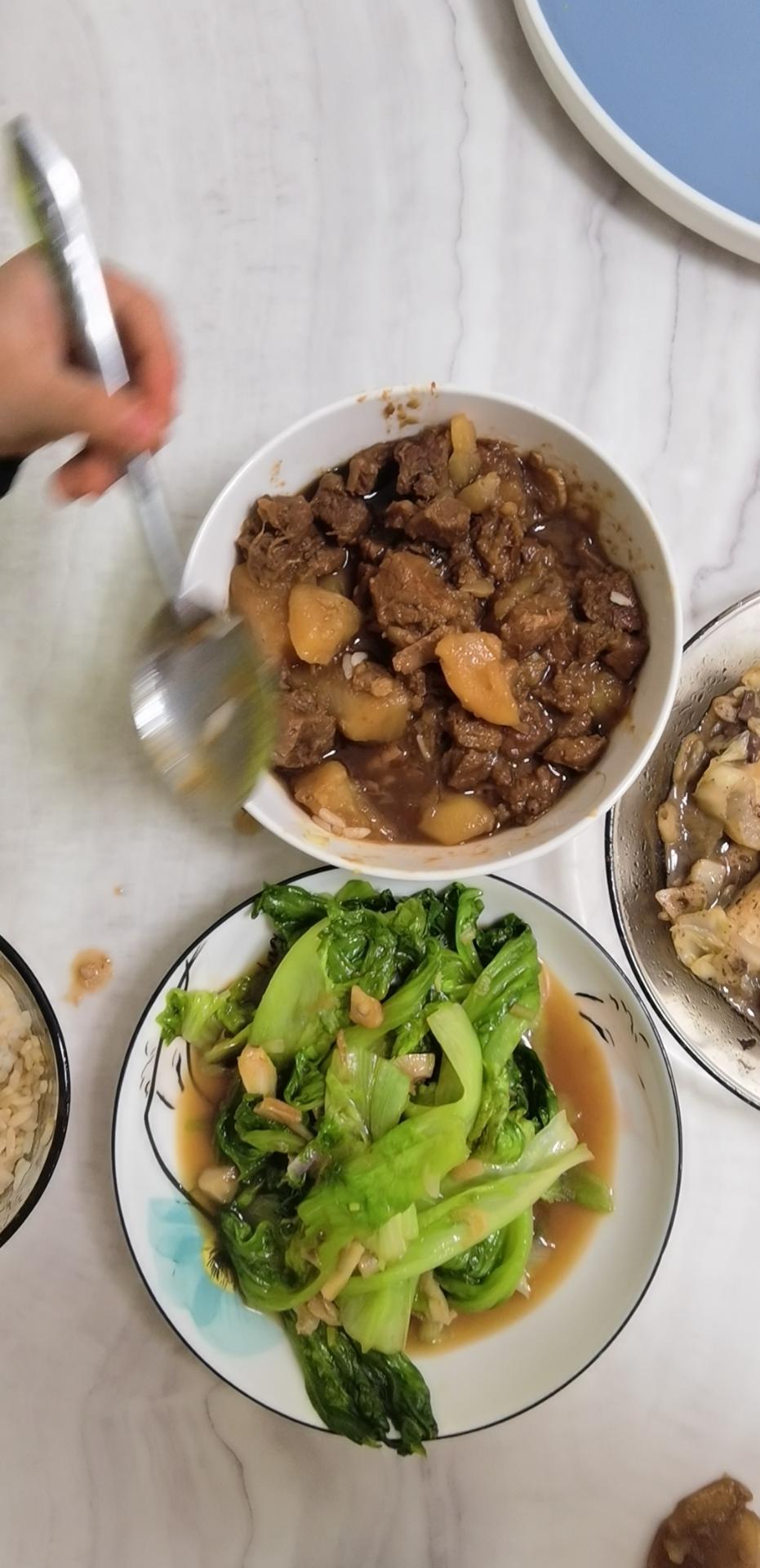 土豆炖牛肉-家常好吃快手！