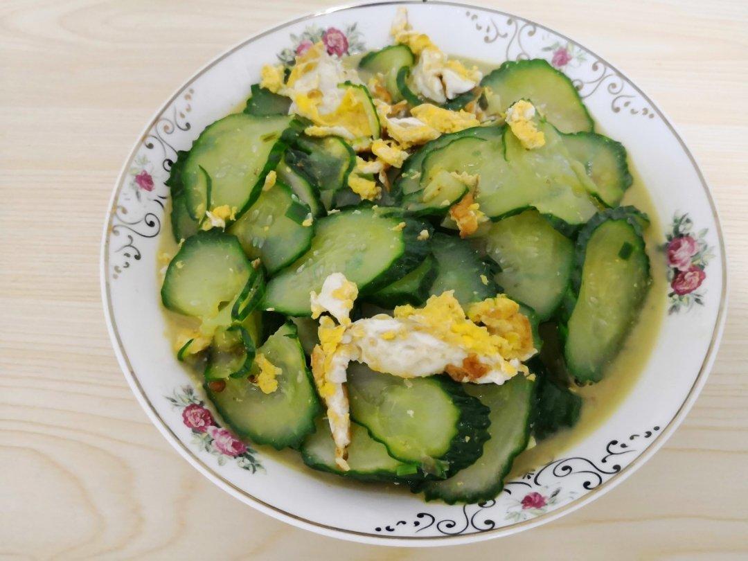 黄瓜炒鸡蛋
