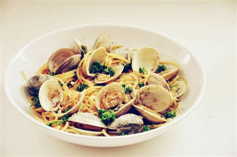 Bavette With Clams In White Sauce（蛤蜊白酱面）