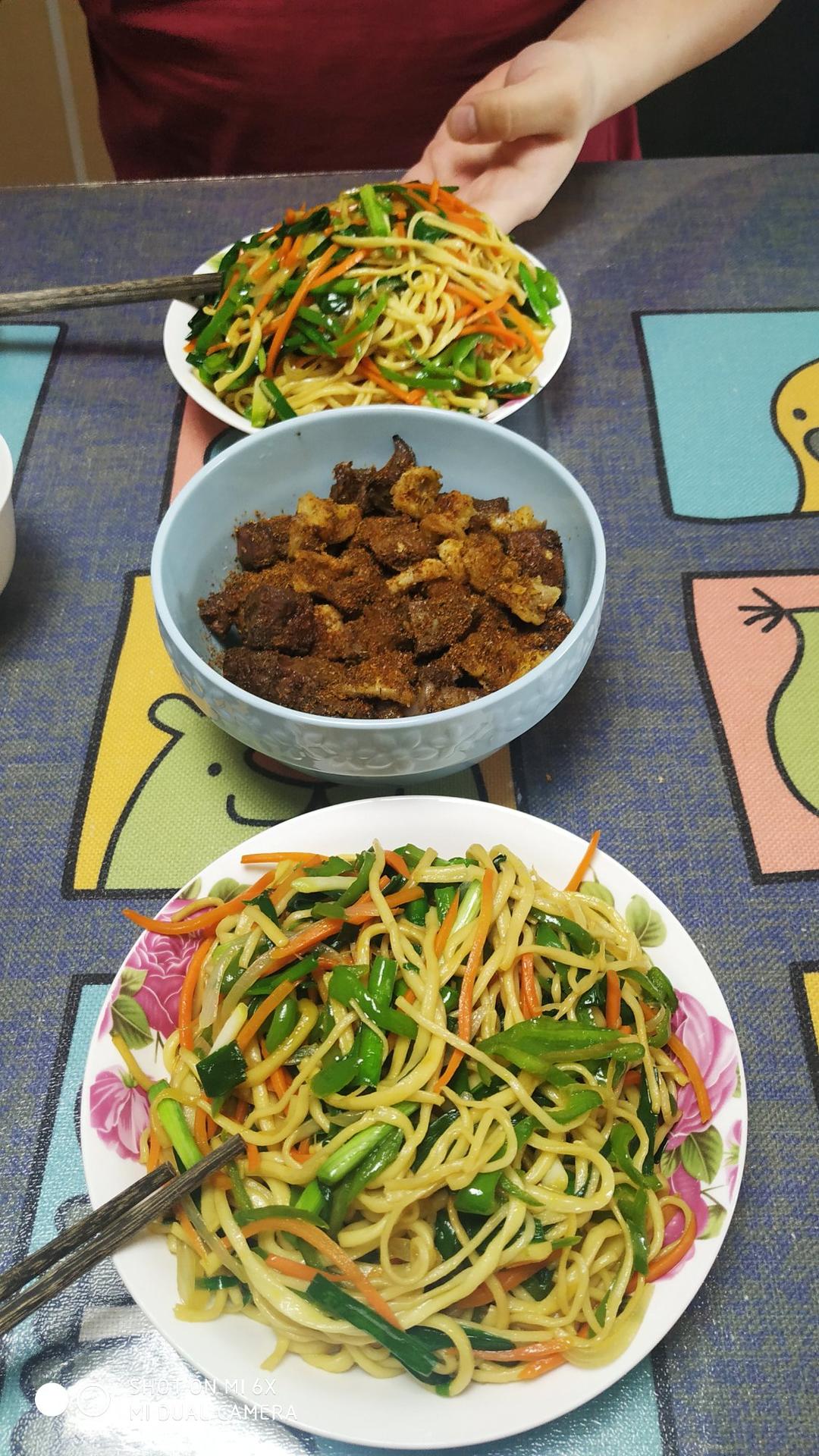🍜最简单最好吃的家常炒面