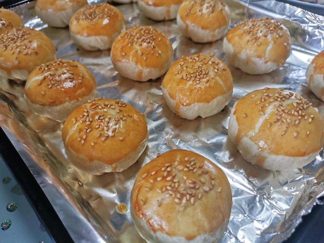 泳式鲜肉榨菜月饼