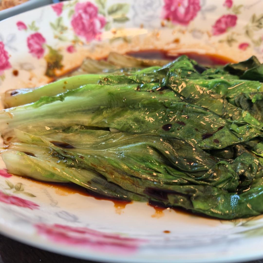 白灼西生菜