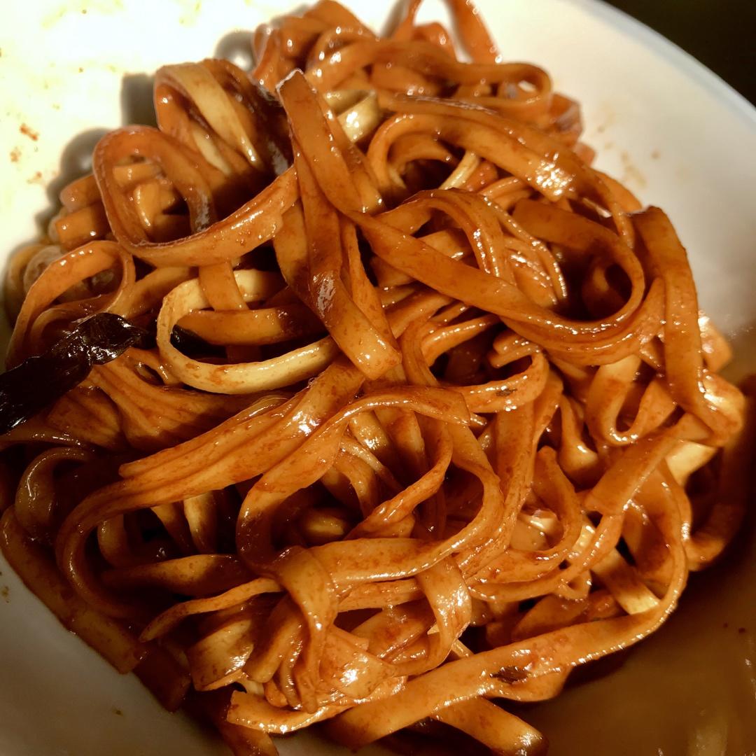 葱油拌面Spring Onion Noodles
