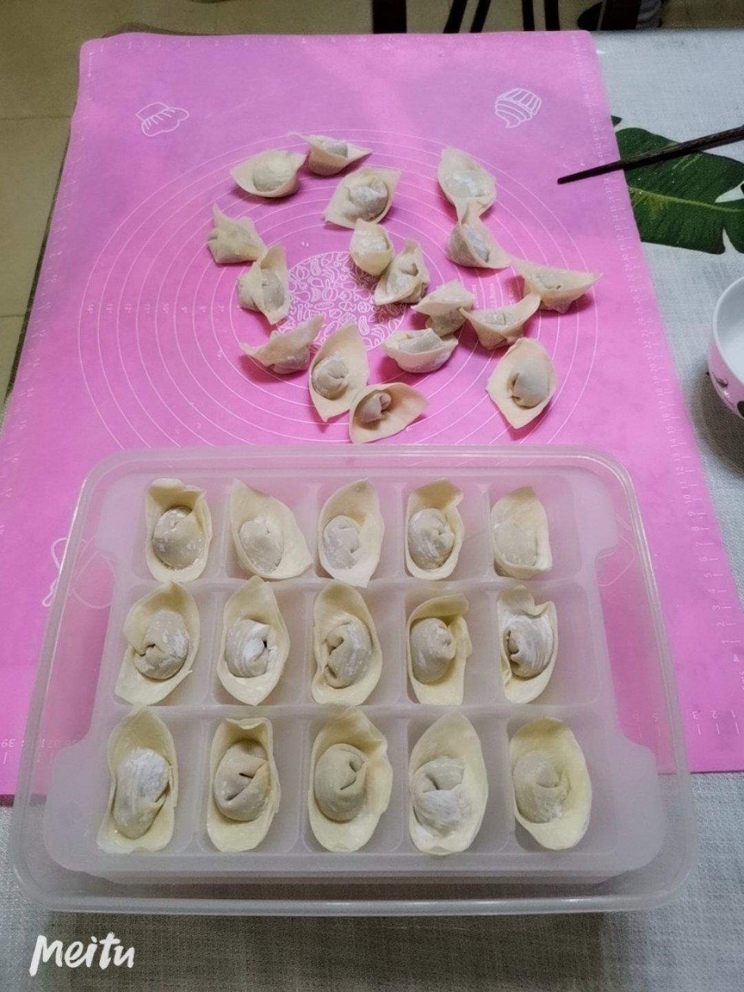 元宝馄饨的包法