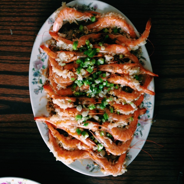 蒜蓉粉丝蒸大虾