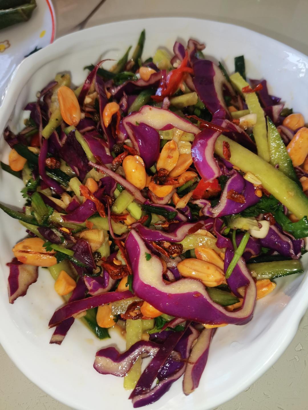 凉拌紫甘蓝