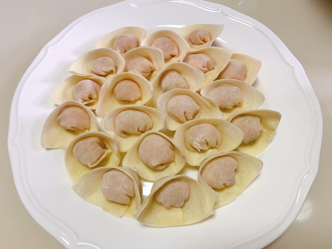 元宝馄饨的包法