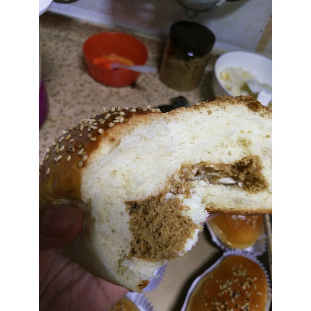 肉松沙拉酱面包（65度汤种）