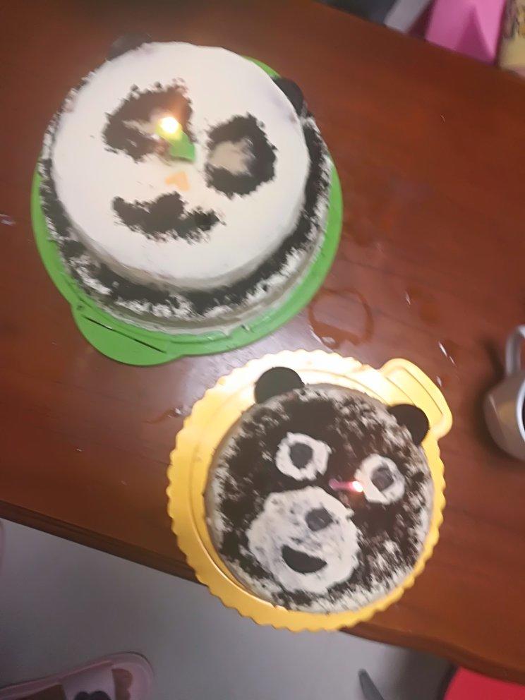 奶油裱花熊猫蛋糕