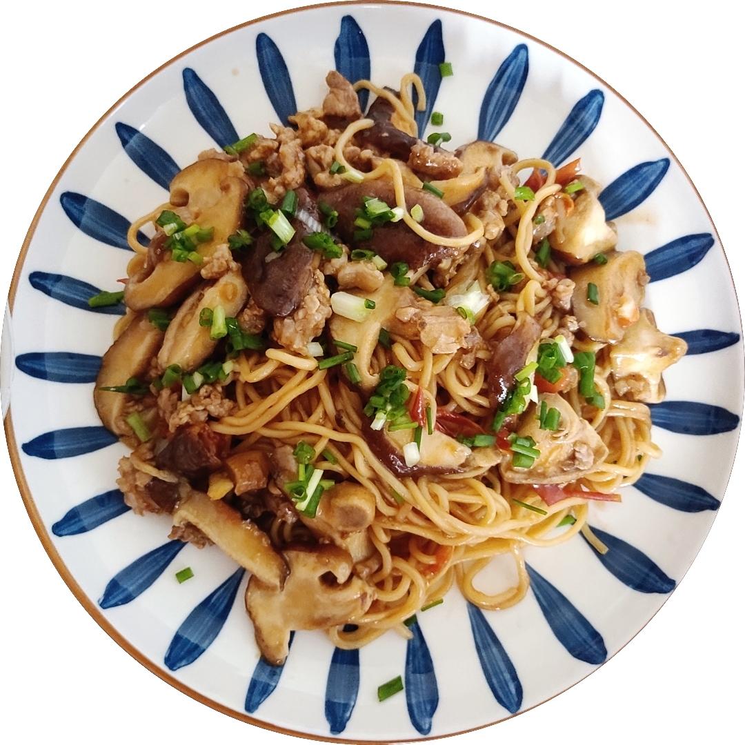 香菇肉沫炒面