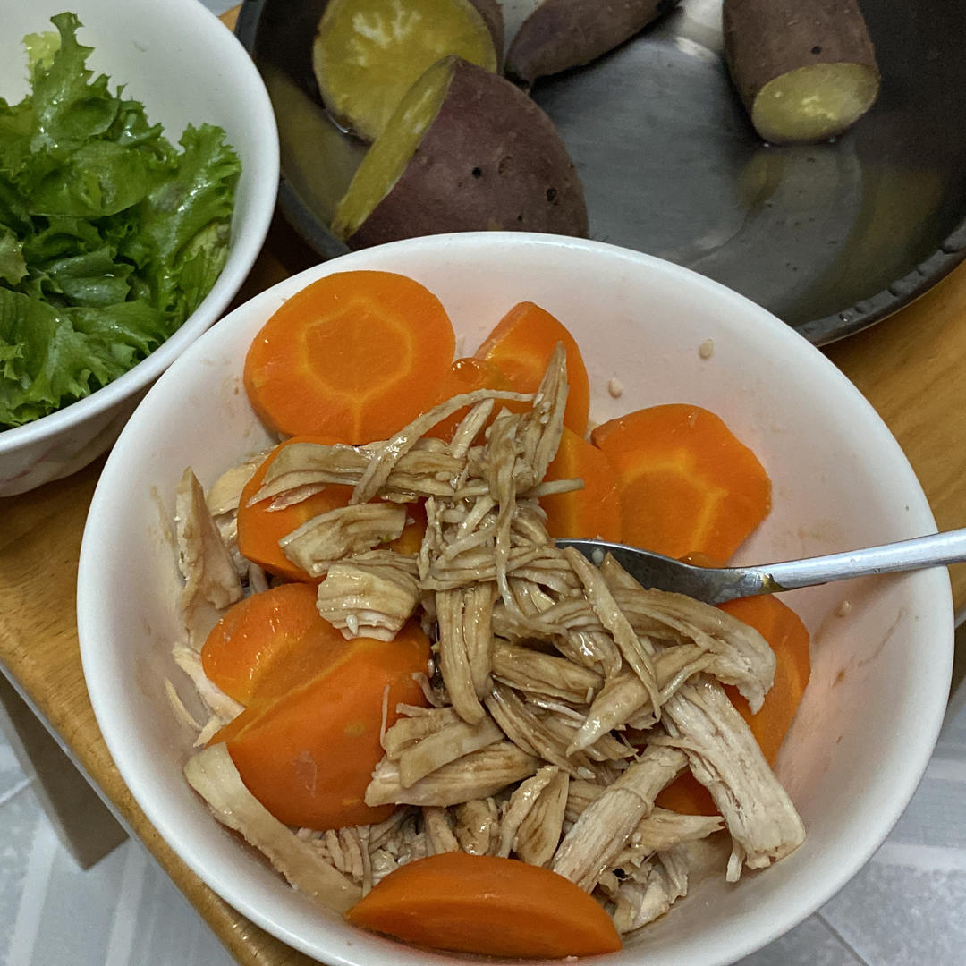 🔥鸡胸肉这样做.不柴不腥又入味.简直太好吃了！