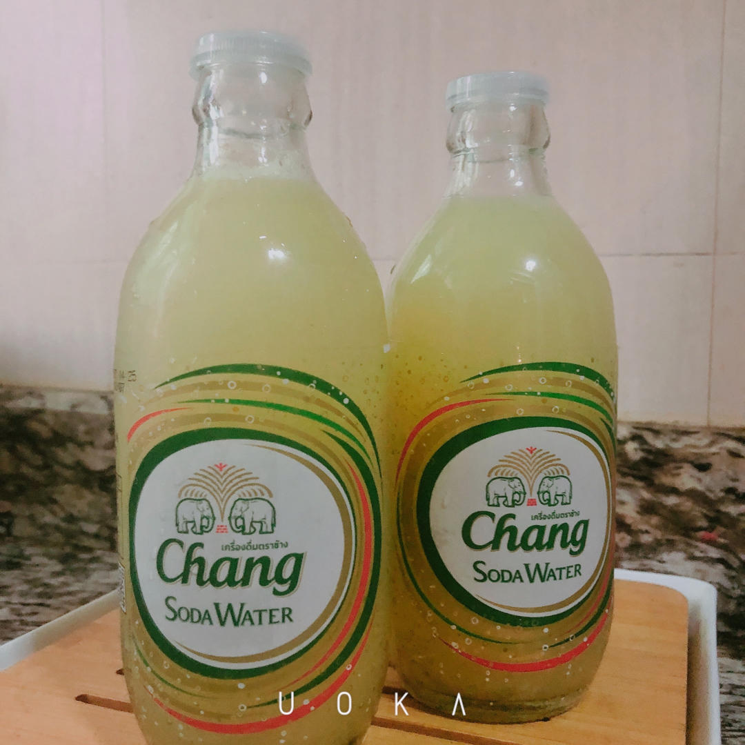 爆红潮汕油柑茶（奈雪霸气玉油柑）