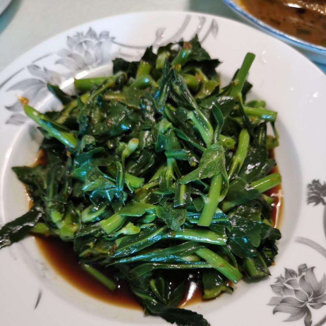 凉拌养心菜