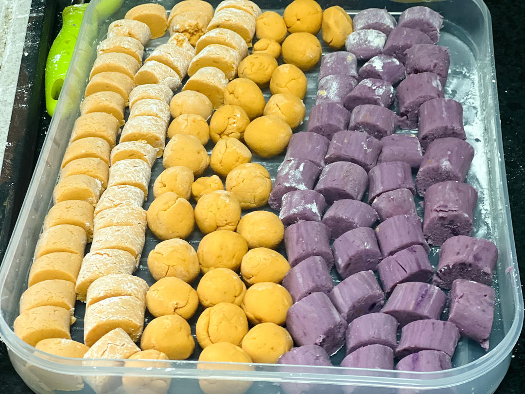 教你在家做芋圆，味道不比甜品店差~