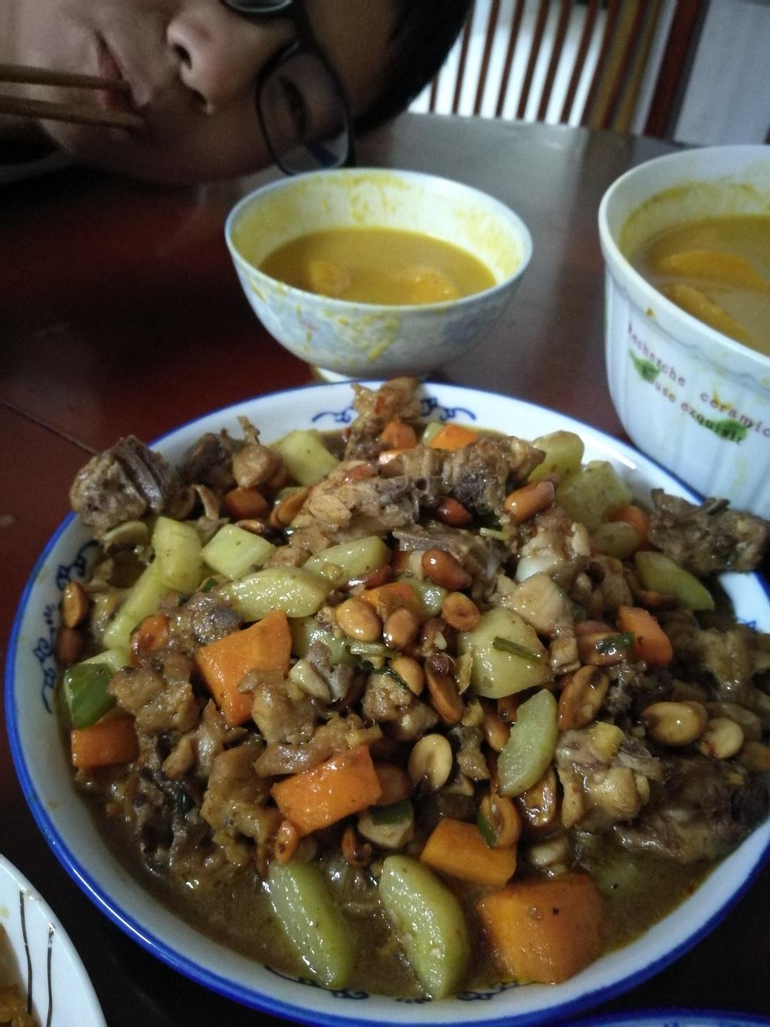 【中餐厅】亮大厨教做宫保鸡丁『多图详解』