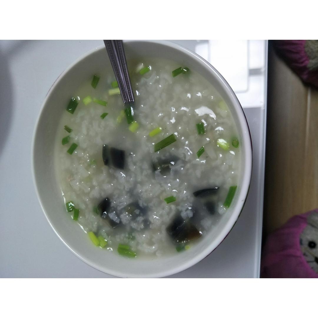皮蛋瘦肉粥
