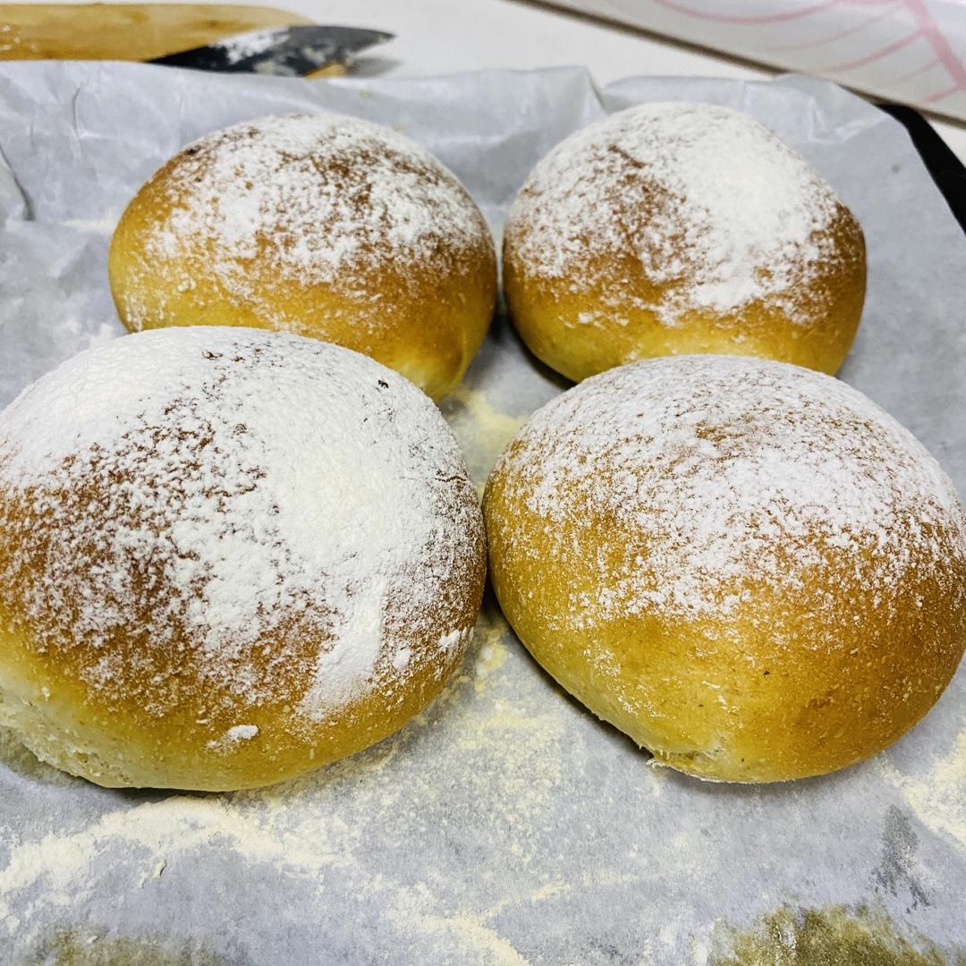 芋泥椰浆麻薯软欧包